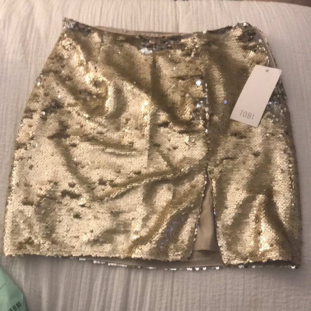 Gold Sequin Skirt - Perfect for NYE!